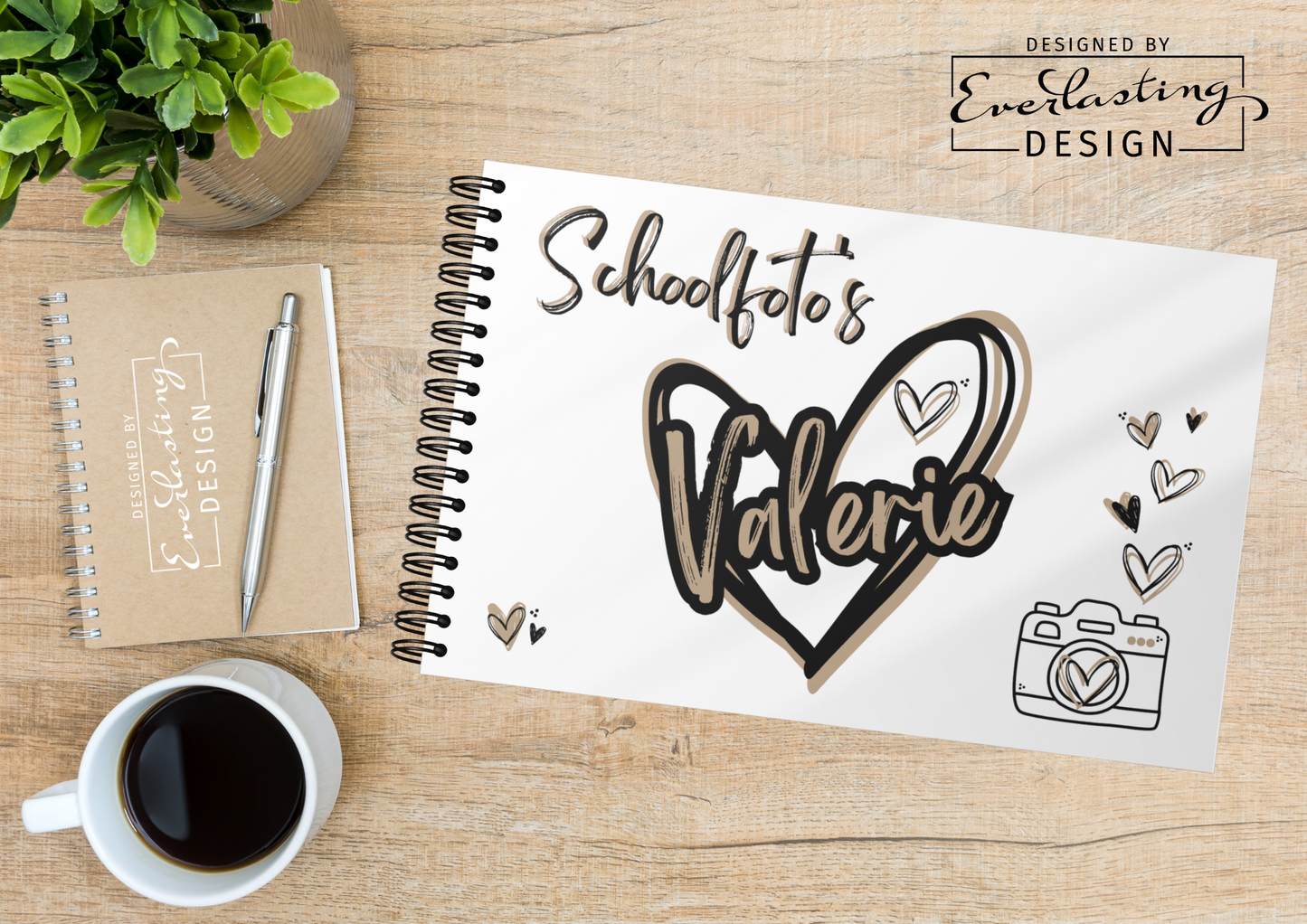 Schoolfotoboek Graffiti Hearts - A4 liggend - GEPERSONALISEERD
