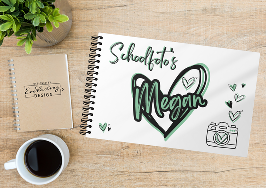 Schoolfotoboek Graffiti Hearts - A4 liggend - GEPERSONALISEERD