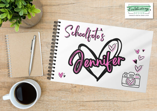 Schoolfotoboek A4 liggend - Gepersonaliseerd - Met zwarte wire-o binding - Graffiti Hearts