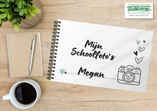 Schoolfotoboek A4 liggend - Gepersonaliseerd - Met zwarte wire-o binding - Hearts
